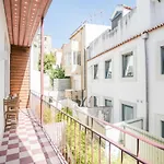 Stylish Apartment Near Av. Liberdade