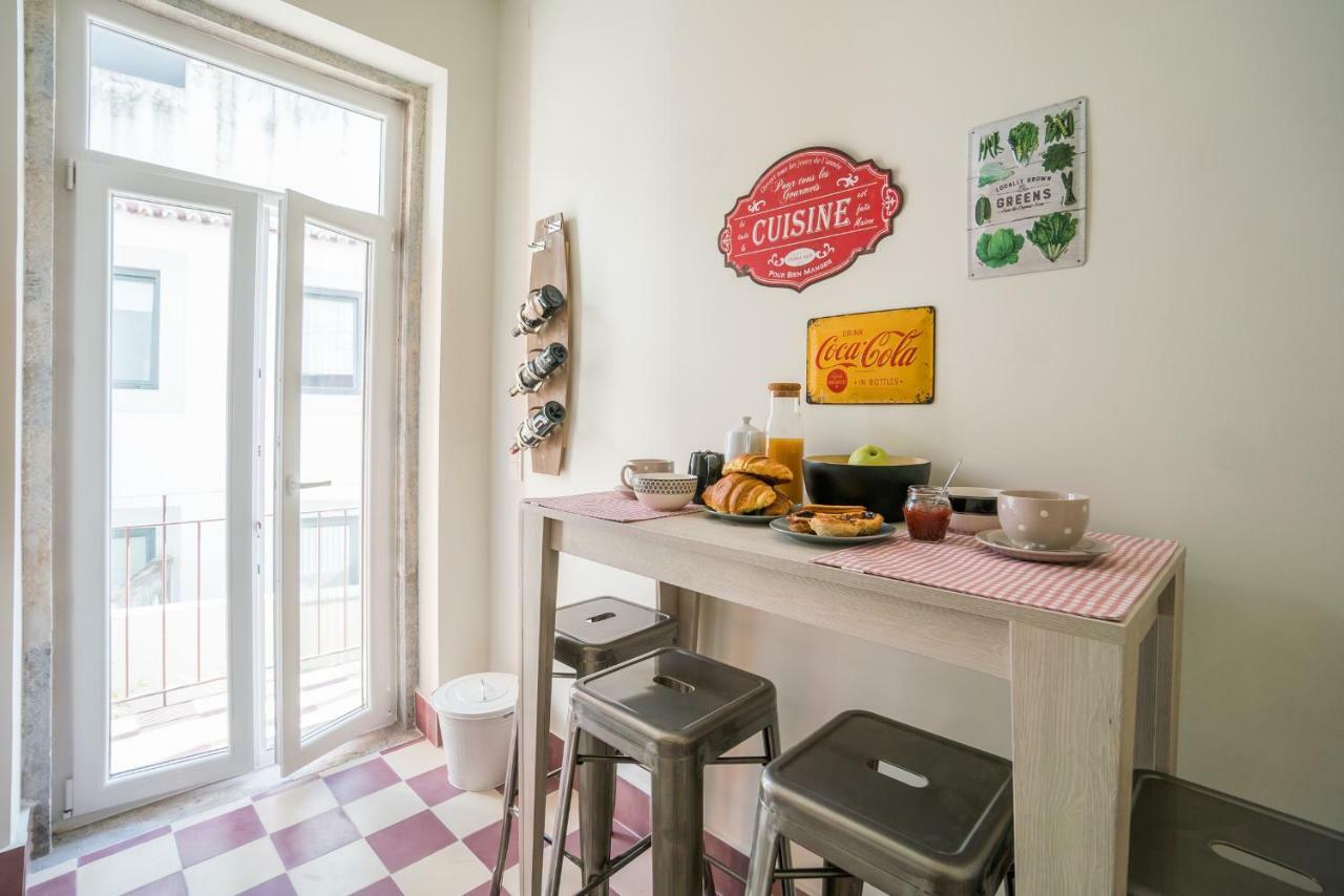 Stylish Near Av. Liberdade Apartment