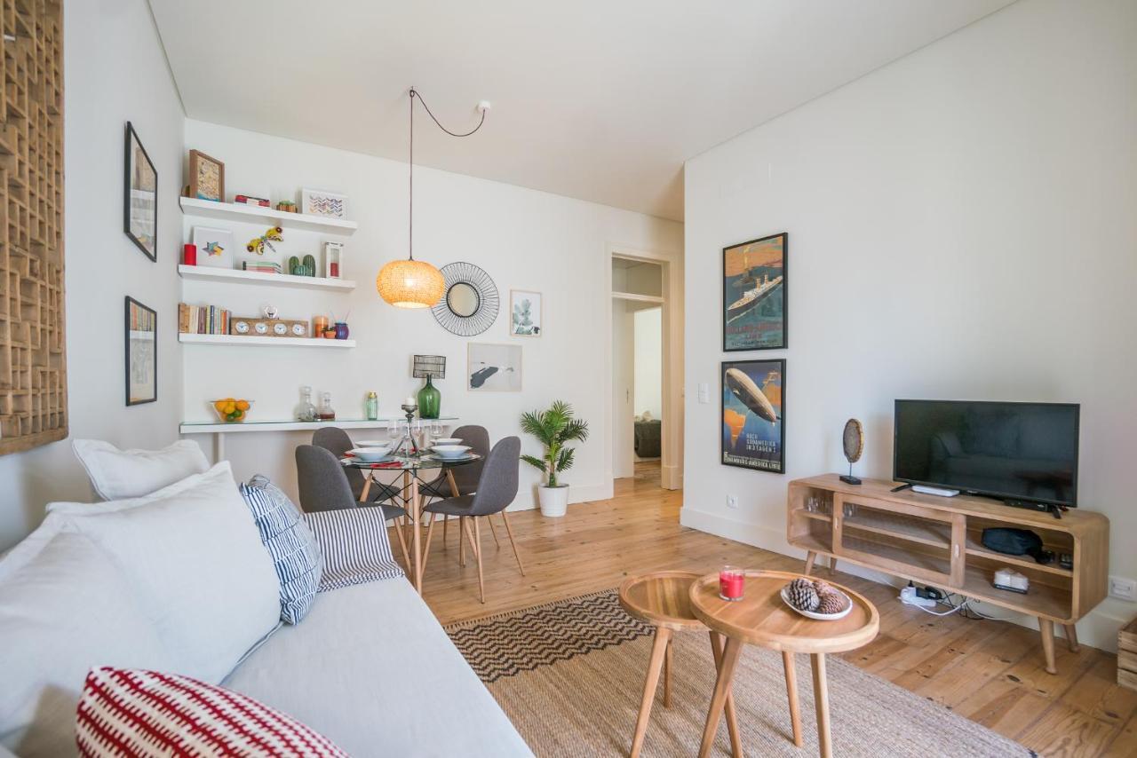 Stylish Near Av. Liberdade Apartment